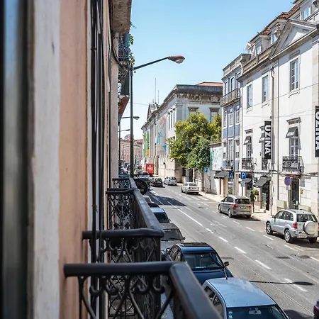 Akicity Real Velvet Apartman Lisboa